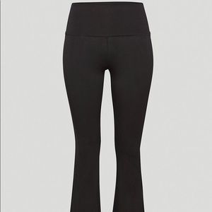 ARITZIA FLARE KICK LEGGING HI RISE